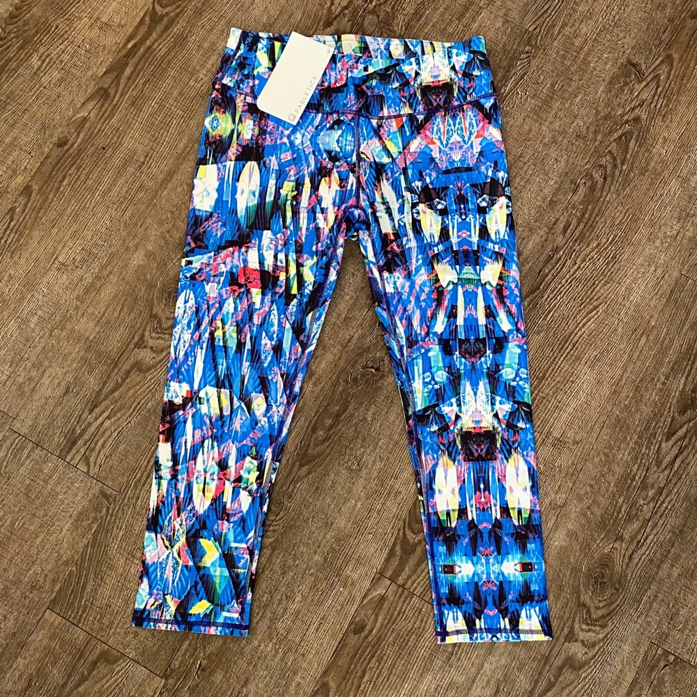 NWT Blue Patterned Fabletics Crop Leggings